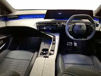 Used Peugeot 3008 2025 for sale - 77891951: Photo