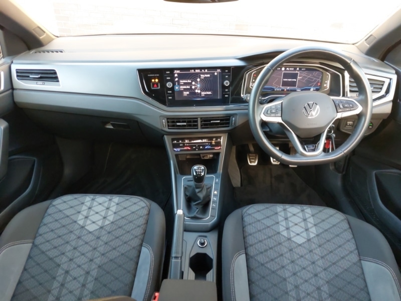 Used Volkswagen Taigo 2024 for sale - 76726954: Photo 2