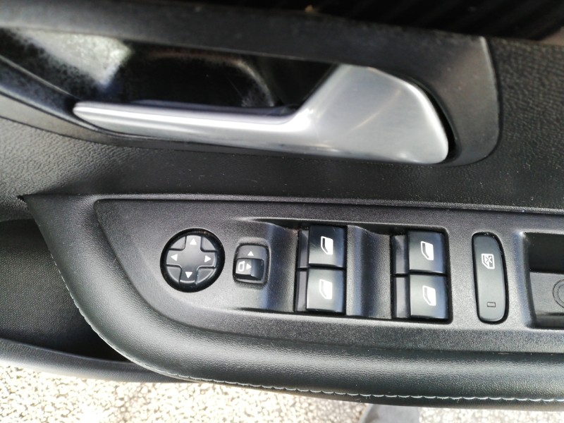 Used Peugeot 208 2020 for sale - 77178723: Photo 12