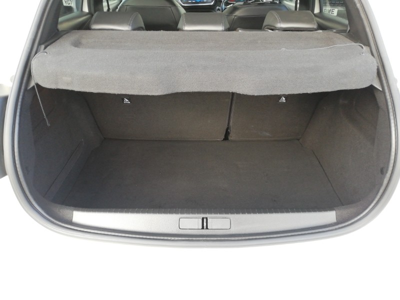 Used Peugeot 208 2020 for sale - 77178723: Photo 8