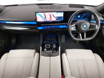 Used BMW i5 2025 for sale - 75731713: Photo