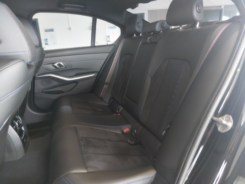 Used BMW 3 Series 2025 for sale - 76120637: Photo 12