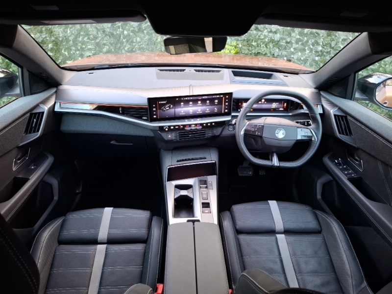 Used Vauxhall Grandland 2024 for sale - 77130416: Photo 2