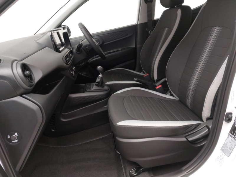 Used Hyundai i10 2026 for sale - 77987436: Photo 5