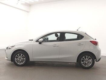 Used Mazda Mazda2 2023 for sale - 77419824: Photo