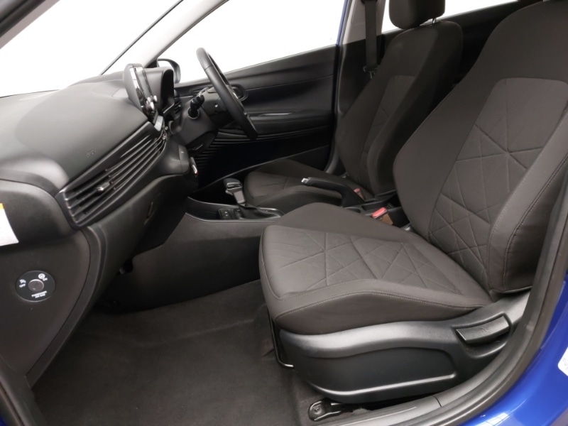 Used Hyundai BAYON 2023 for sale - 77847778: Photo 5