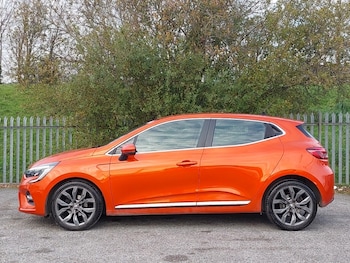 Used Renault Clio 2022 for sale - 77380358: Photo