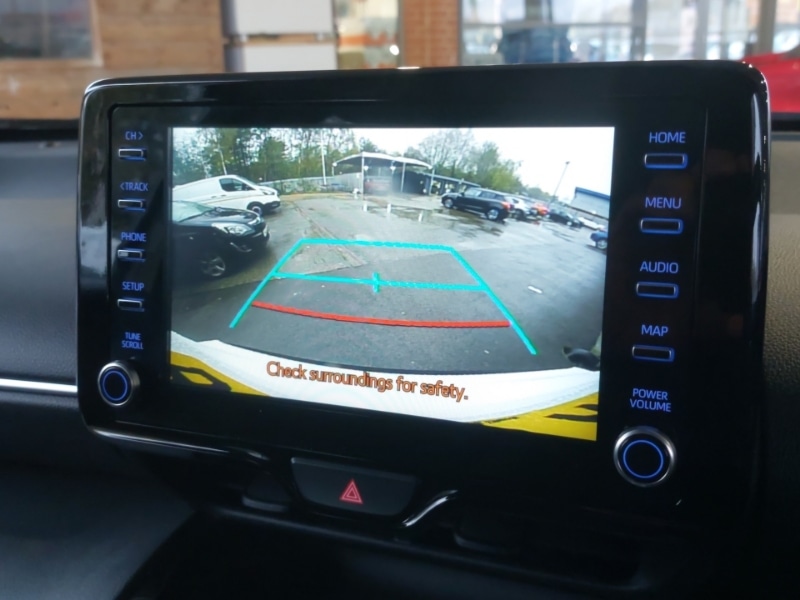 Used Toyota Yaris Cross 2023 for sale - 76817007: Photo 11