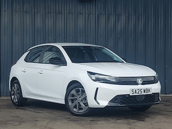 Vauxhall - Corsa
