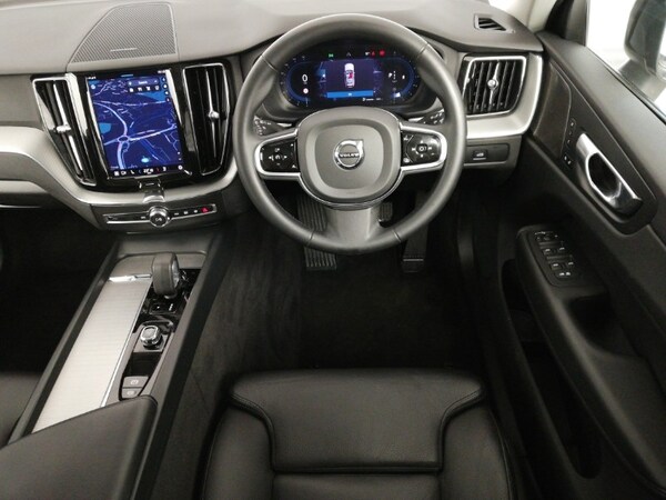 Used Volvo XC60 2023 for sale - 76262087: Photo 7