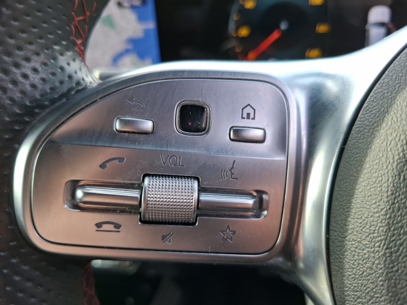 Used Mercedes-Benz EQB 2022 for sale - 76682774: Photo 12