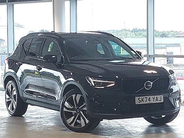Used Volvo XC40 2024 for sale - 76321168: Photo 1