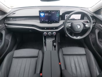 Used Skoda Superb 2024 for sale - 75672477: Photo