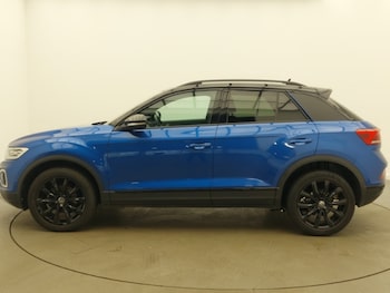 Used Volkswagen T-Roc 2023 for sale - 78952566: Photo