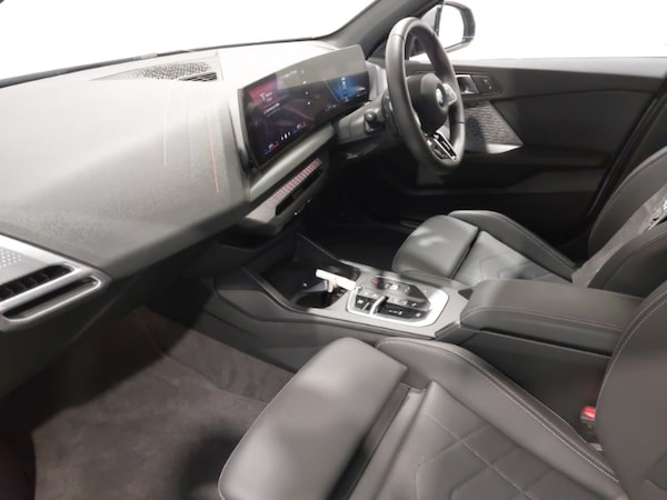 Used BMW 1 Series 2025 for sale - 76233129: Photo 5