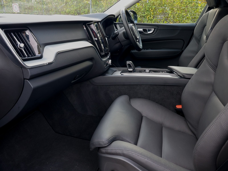 Used Volvo XC60 2024 for sale - 76614402: Photo 5