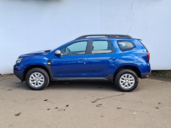 Used Dacia Duster 2022 for sale - 79457439: Photo