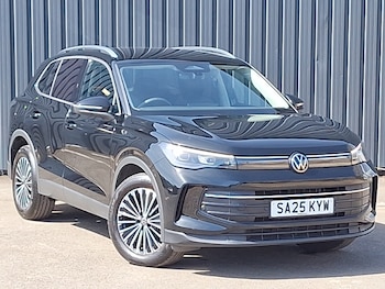 Used Volkswagen Tiguan 2025 for sale - 78439310: Photo