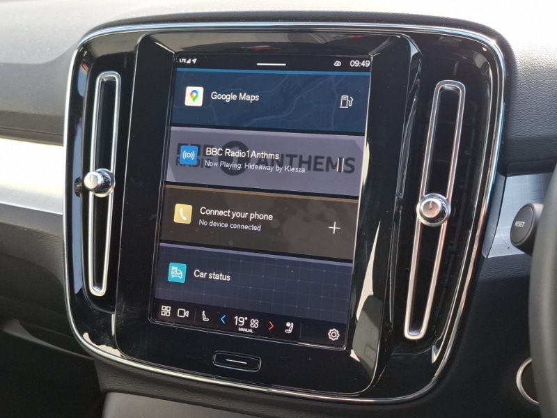 Used Volvo XC40 2023 for sale - 78041663: Photo 11