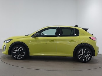 Used Peugeot 208 2024 for sale - 77912857: Photo