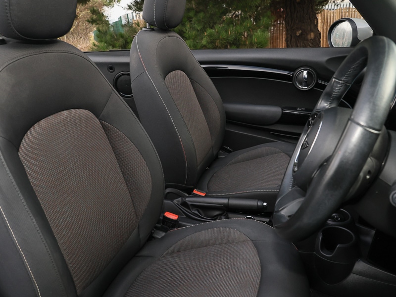 Used MINI Convertible 2021 for sale - 78216156: Photo 11