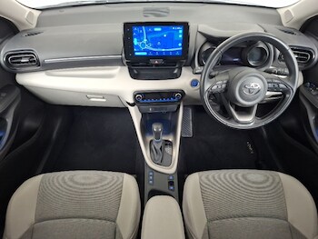 Used Toyota Yaris 2023 for sale - 79176317: Photo