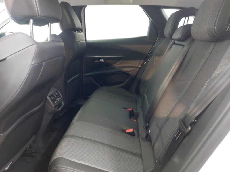 Used Peugeot 3008 2022 for sale - 76898023: Photo 6