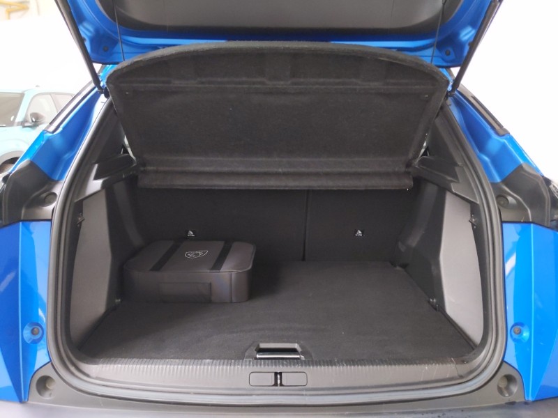 Used Peugeot 2008 2022 for sale - 77875199: Photo 8