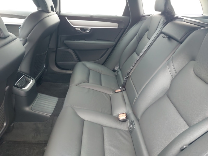 Used Volvo V90 2025 for sale - 77955923: Photo 6