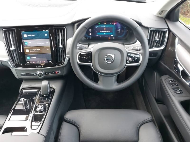 Used Volvo V90 2025 for sale - 77955923: Photo 7