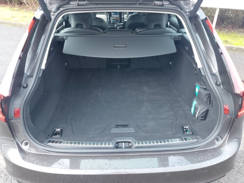 Used Volvo V90 2025 for sale - 77955923: Photo 8