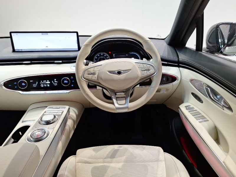 Used Genesis GV70 2023 for sale - 76353779: Photo 7