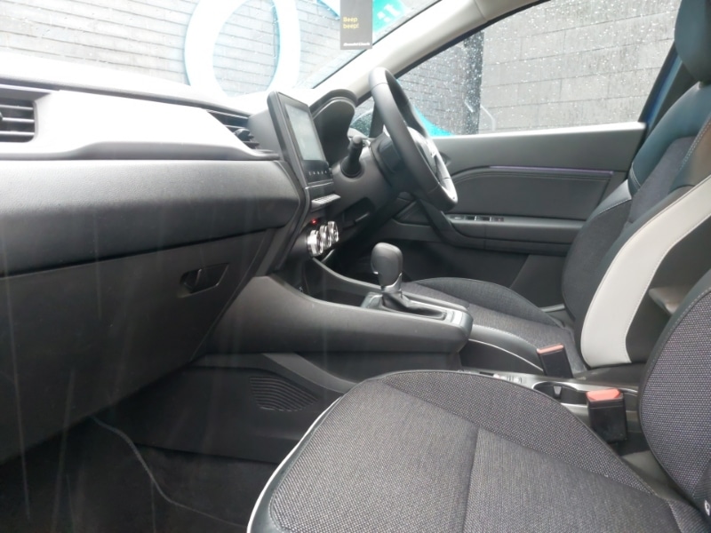 Used Renault Captur 2023 for sale - 77055439: Photo 5