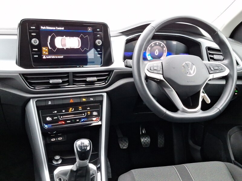 Used Volkswagen T-Roc 2023 for sale - 76720903: Photo 10