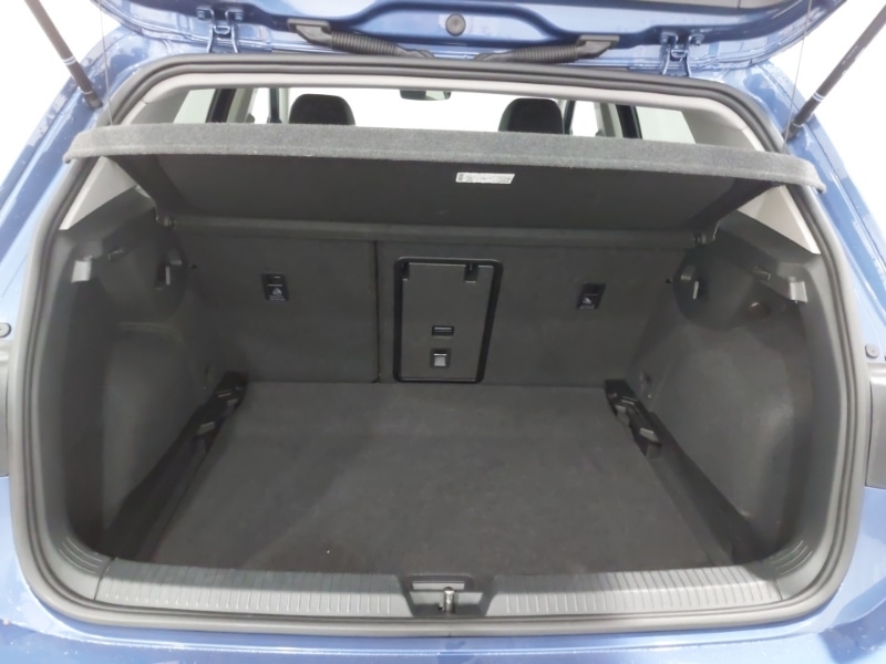 Used Volkswagen Golf 2024 for sale - 76846743: Photo 8