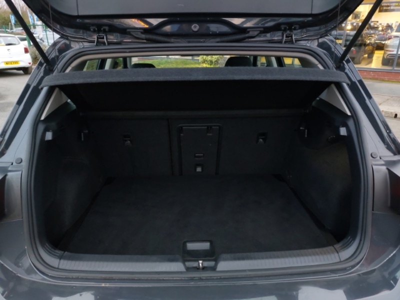 Used Volkswagen Golf 2021 for sale - 76713783: Photo 8