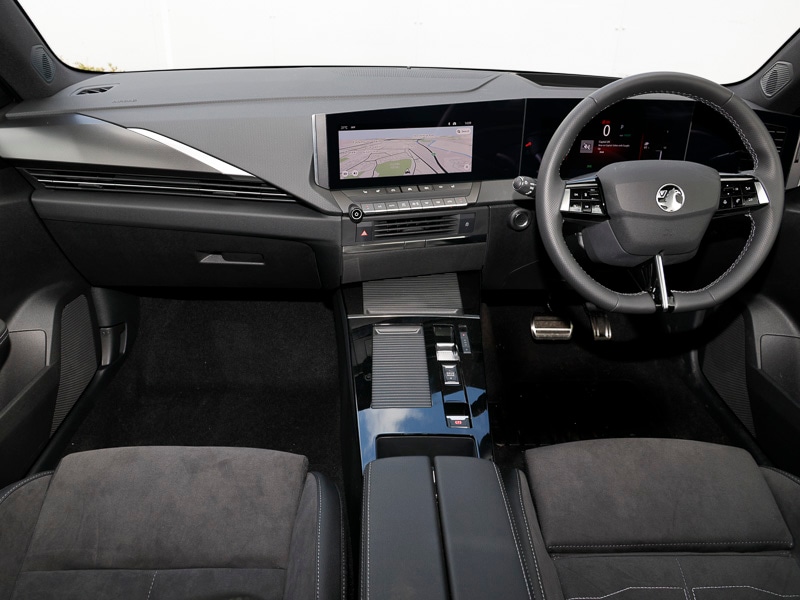 Used Vauxhall Astra 2025 for sale - 76483451: Photo 2