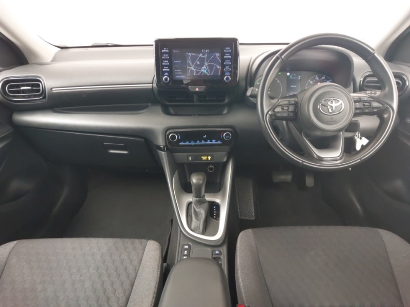 Used Toyota Yaris 2022 for sale - 76639917: Photo 2