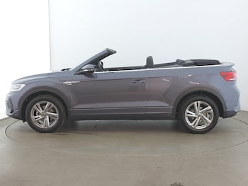 Used Volkswagen T-Roc 2025 for sale - 75551319: Photo