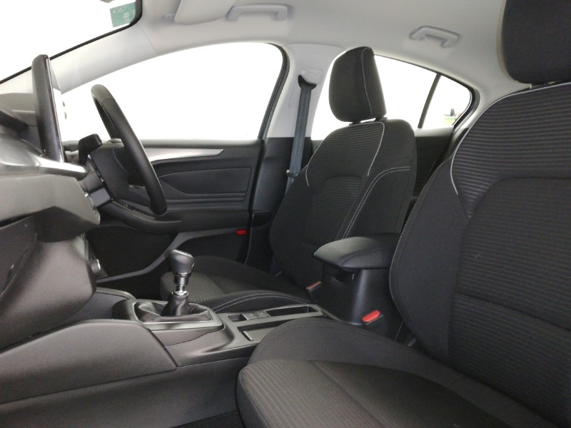 Used Ford Focus 2023 for sale - 76799769: Photo 5