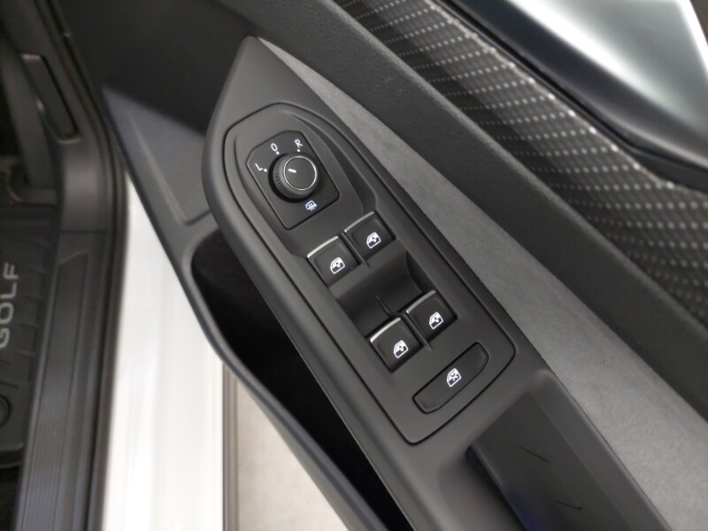 Used Volkswagen Golf 2024 for sale - 76174456: Photo 12