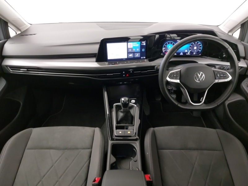 Used Volkswagen Golf 2023 for sale - 77343590: Photo 2