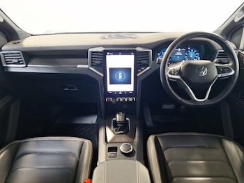 Used Volkswagen Amarok 2024 for sale - 78328134: Photo