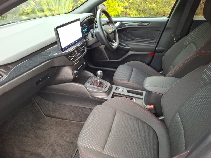 Used Ford Focus 2023 for sale - 77318903: Photo 5