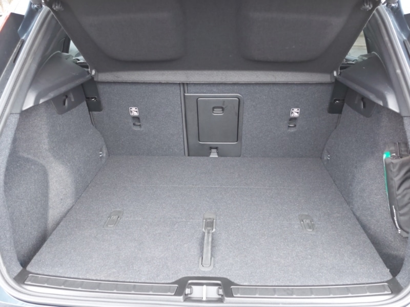 Used Volvo XC40 2025 for sale - 77786843: Photo 8