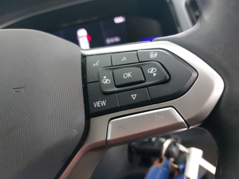 Used Volkswagen T-Roc 2024 for sale - 76471884: Photo 12