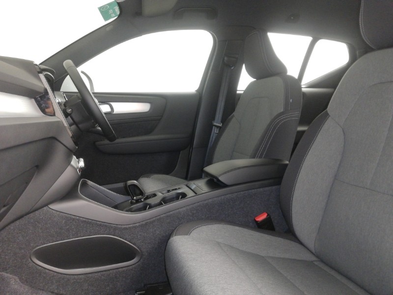 Used Volvo XC40 2024 for sale - 77454365: Photo 5