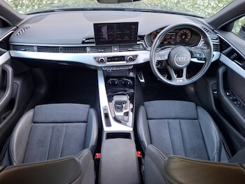 Used Audi A4 2021 for sale - 77722361: Photo