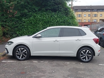 Used Volkswagen Polo 2024 for sale - 76511400: Photo