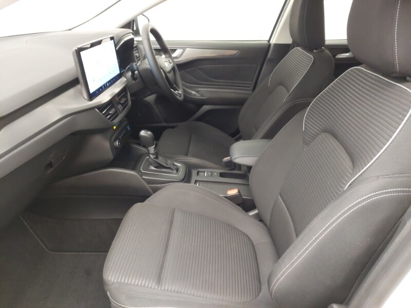 Used Ford Focus 2023 for sale - 77964609: Photo 5